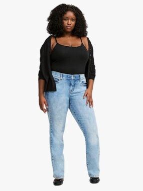 Torrid High Rise Bombshell Straight Light Wash Jeans Womens Plus Size 18 Short